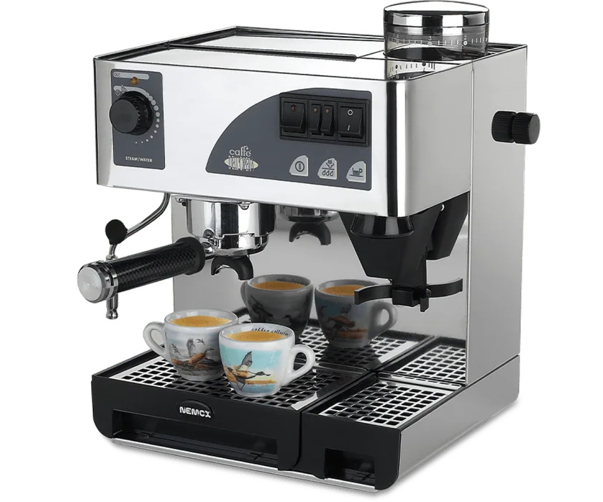 Кофемашина Caffe DELL' OPERA