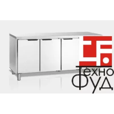 Стол холодильный 3-х дверный GC73