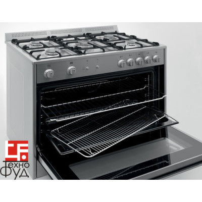Профессиональная газовая плита SARO TS95C71X